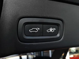 V90 T6 R-DESIGN PHEV 4x4 Aut - Image 15